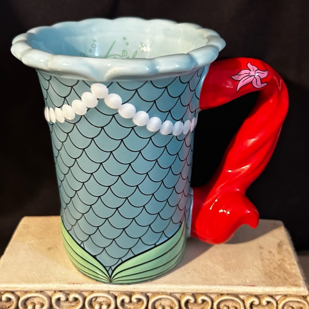 Disney Little Mermaid Ariel mug.